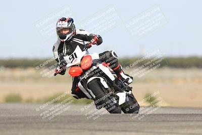 media/Oct-13-2025-Lets Ride (Mon) [[1a1cd08581]]/B Group/1020am (Sweeper)/